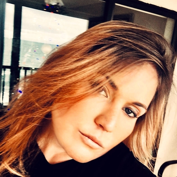 Meet your Posher, Jessica - Picture 6 of 6